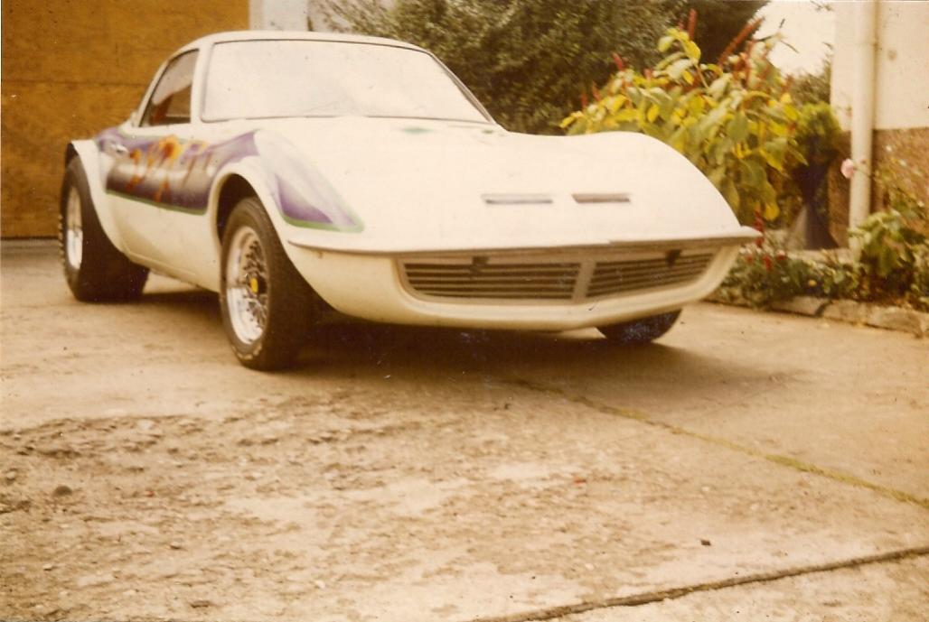 This Opel GT was built by Roland and Tony Morris from Sep 1976 until Sep 1978. It was first built with a 327ci small block Chevy with a turbo 400 trans, it was run with this combo for two years. This was taken at the end of 1978 as the Opel was completed in Langenselbold Germany.