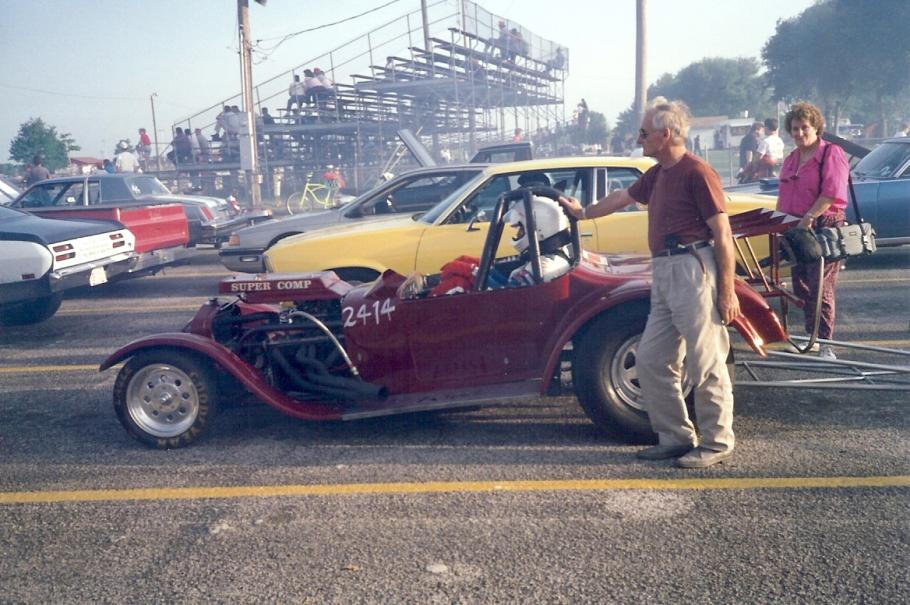 May 1992
 This was Tony's last race with the 27 Model T roaster. The car was way to small for Tony, you can see his knees outside of the car and after just five months of racing he sold it on to get something bigger.